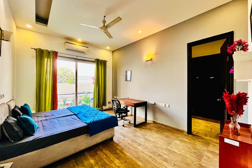 PG and Coliving in Dhaula Kuan – The 2026 High-Speed Interchange