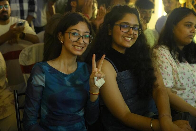 Happy faces, real moments. 🥰