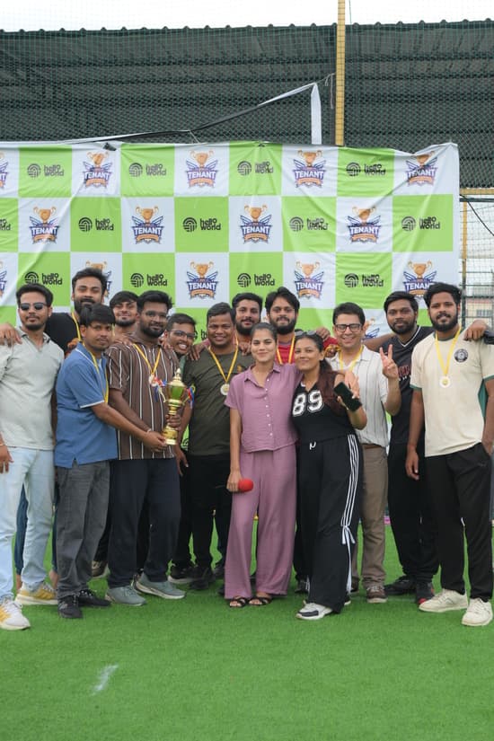 Cricket days hit different. 🏏